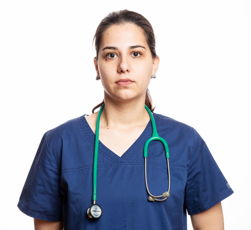 Д-р Елена Николова