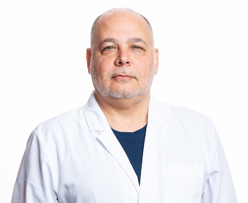 проф. д-р Иван ЛИТВИНЕНКО, д.м. - Ръководител на структурата